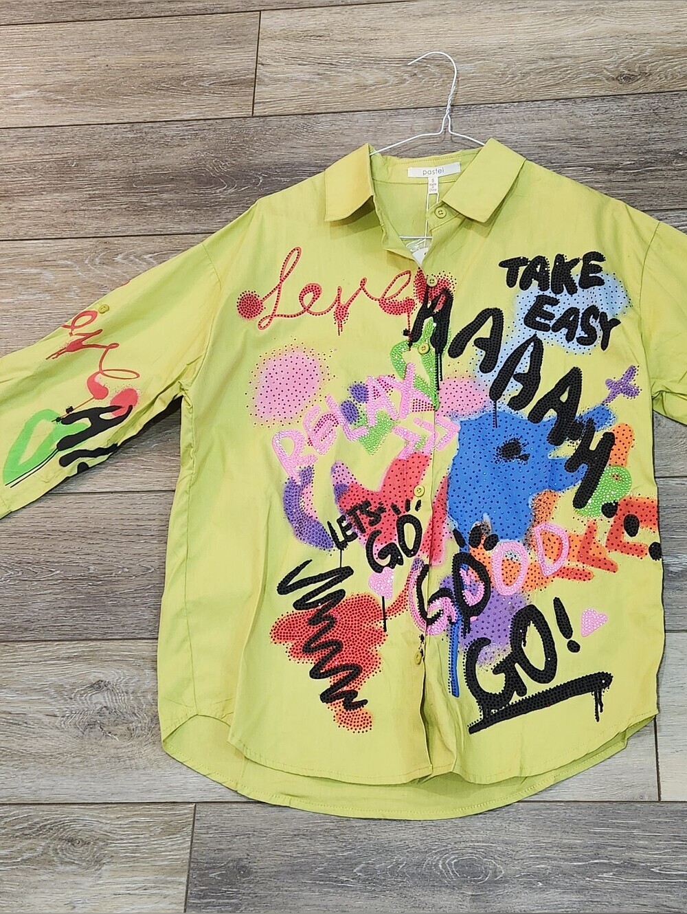 Pastel Lime Green Graffiti Print Button-Up Shirt Size Small